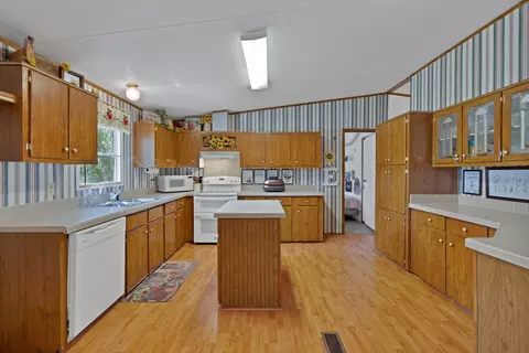 9740 County Road 2403, Tool, TX 75143 photo 5