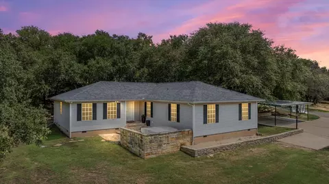 4101 Pima Ct, Granbury, TX 76048