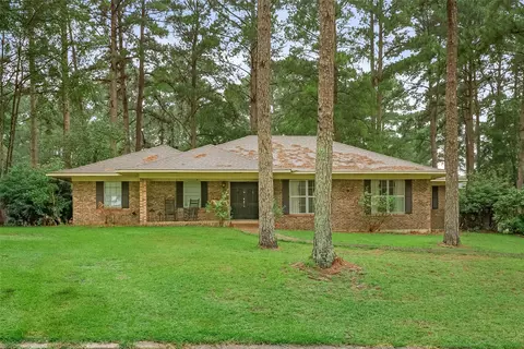 1402 N Acres Cir, Springhill, LA 71075