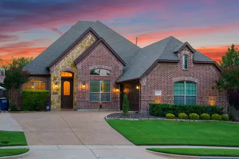 7521 Claire Ln, Sachse, TX 75048