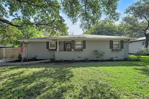 2209 N 50th St, Waco, TX 76710