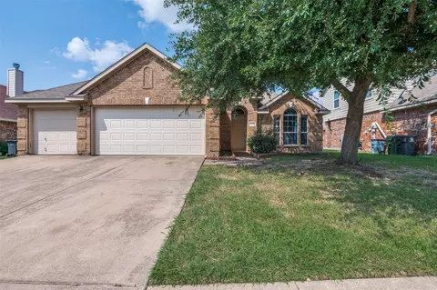 7702 Decoy Dr, Arlington, TX 76002