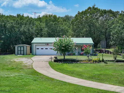 2063 Rs County Road 2370 Rd, Alba, TX 75410