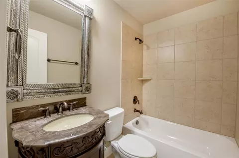 Bath - 1420 6th St, Argyle, TX 76226 photo 6 of 8