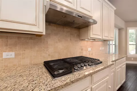 Kitchen - 1420 6th St, Argyle, TX 76226 photo 2 of 5
