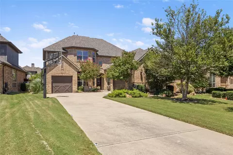 1305 Foxglove Cir, Lantana, TX 76226