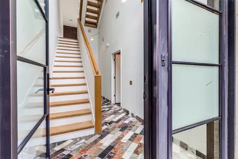 4325 Cole Ave #5, Dallas, TX 75205