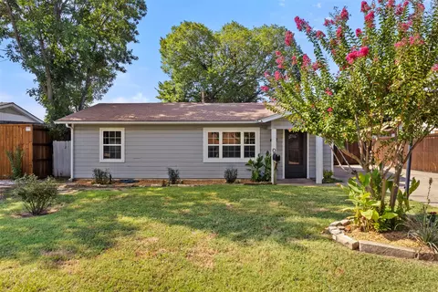 452 Richland St, Lewisville, TX 75057