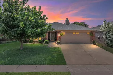 3604 Desert Mesa Rd, Roanoke, TX 76262