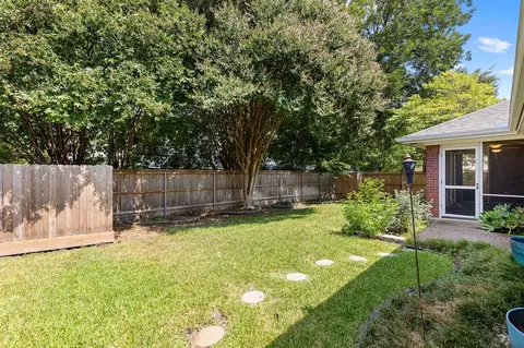 Exterior - 403 Ocampo Ct, Waco, TX 76708 photo 9 of 10