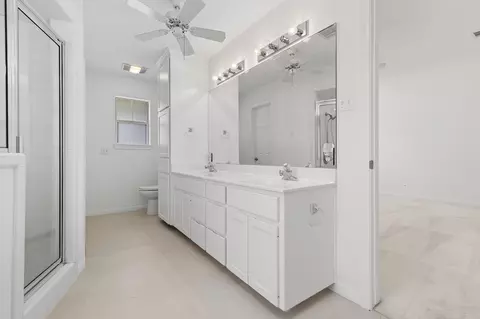 Bath - 403 Ocampo Ct, Waco, TX 76708 photo 4 of 4