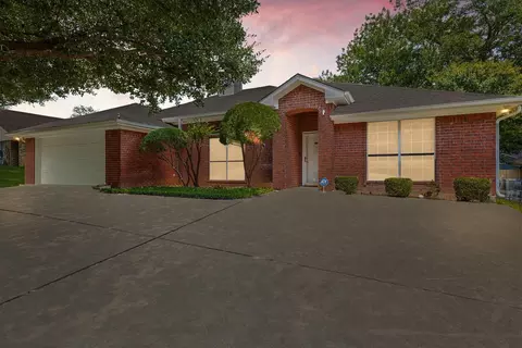 Exterior - 403 Ocampo Ct, Waco, TX 76708 photo 2 of 10