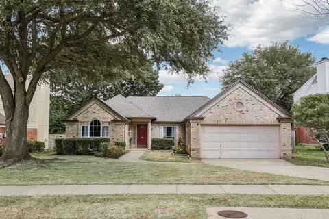 4705 Glenbrook Dr, Grapevine, TX 76051