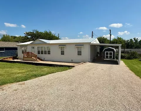 3909 Valley Ridge Dr, Granbury, TX 76048