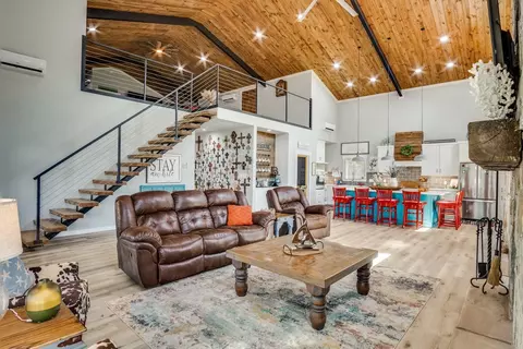 385 Brown Rd, Palo Pinto, TX 76484