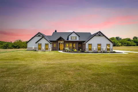 2008 Carrie Ct, Weatherford, TX 76088