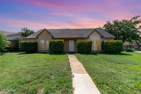 4201 Keys Dr, The Colony, TX 75056