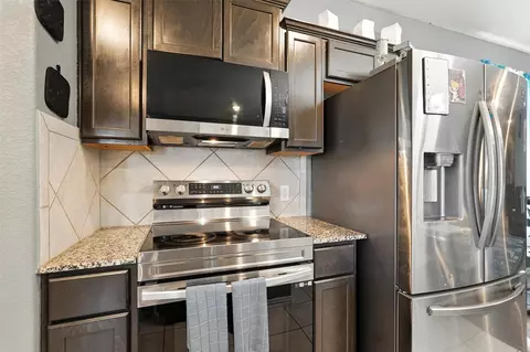Kitchen - 314 Frank St, Terrell, TX 75160 photo 4 of 5