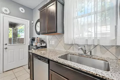Kitchen - 314 Frank St, Terrell, TX 75160 photo 5 of 5