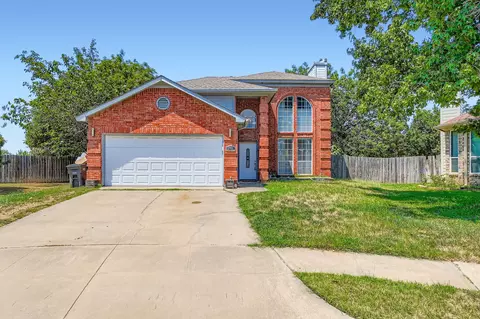 2967 Danube Ct, Fort Worth, TX 76118