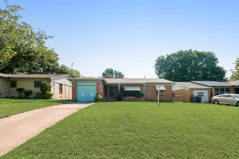 4550 Malden Ln, Dallas, TX 75216