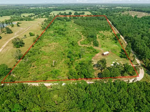 344 County Road 1276, Clarksville, TX 75426