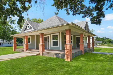 507 N Wickham St, Alvord, TX 76225