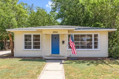 2204 Berkley St, Brownwood, TX 76801