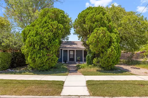 1811 4th St, Brownwood, TX 76801