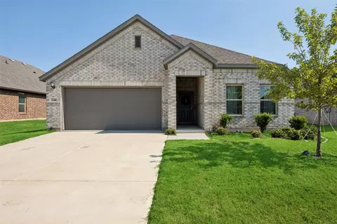1341 Fox Glen Trl, Crowley, TX 76036