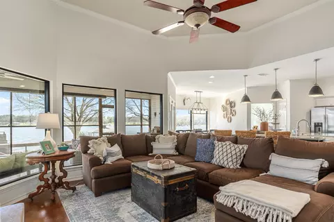 Living - 130 Vista Dr, Eustace, TX 75124 photo 2 of 2