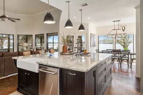 Kitchen - 130 Vista Dr, Eustace, TX 75124 photo 3 of 4