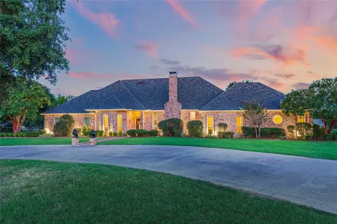 Exterior - 1444 Trinity Meadows Dr, Talty, TX 75160 photo 3 of 6