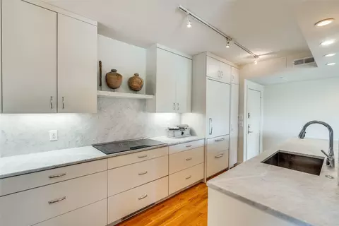 3701 Turtle Creek Blvd #7J, Dallas, TX 75219