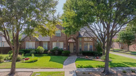 8405 Becket Cir, Plano, TX 75025
