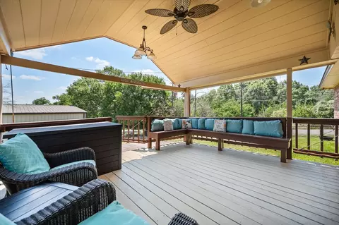 100 Coronado Trl, Weatherford, TX 76087
