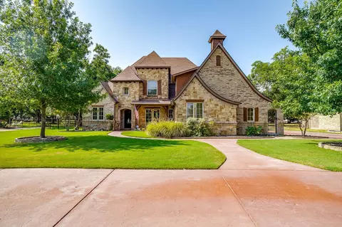 6251 Paper Shell Way, Fort Worth, TX 76179