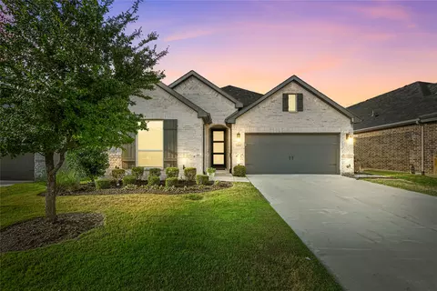 1429 Wolfberry Ln, Northlake, TX 76226