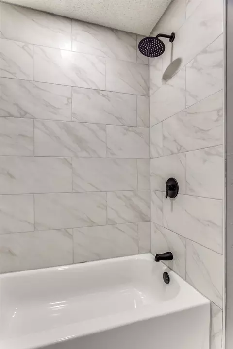 Bath - 6477 Fairview Dr, Watauga, TX 76148 photo 5 of 5