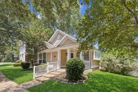 9805 Lexington Dr, Providence Village, TX 76227