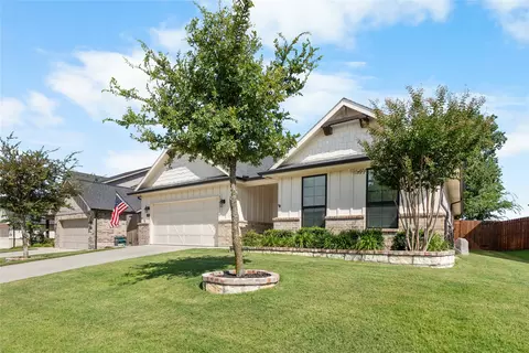 4705 Cormorant Dr, Sherman, TX 75092