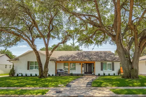 6266 Berwyn Ln, Dallas, TX 75214