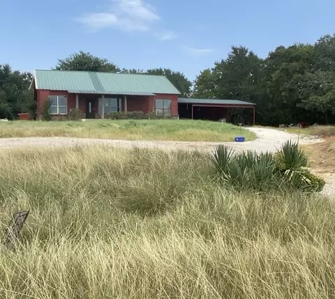 1345 Oak Hill Rd, Valley View, TX 76272