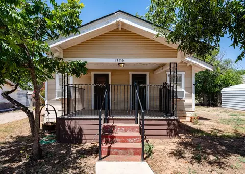 1726 Avenue J, Anson, TX 79501