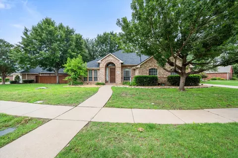 1607 Mallard Cir, Mansfield, TX 76063