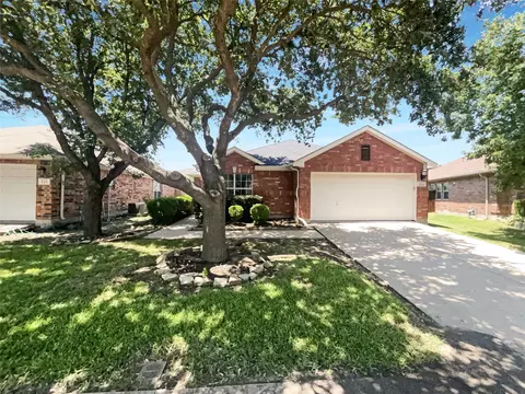 524 Appaloosa Dr, Forney, TX 75126