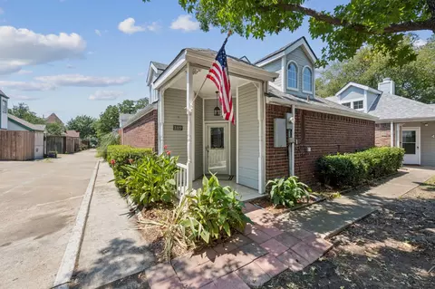 3127 Royal Ln, Dallas, TX 75229