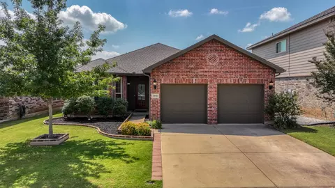 3141 Caribou Falls Ct, Fort Worth, TX 76108