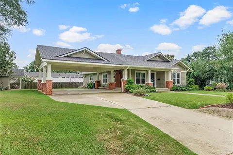 208 E West St, Minden, LA 71055 photo 3