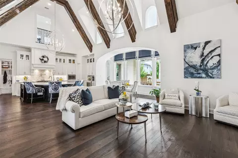 Living - 820 Wright Ln, Prosper, TX 75078 photo 4 of 4